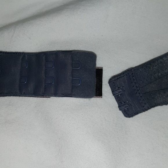 Victoria's Secret Lined Demi Grey Lace 34DD - Picture 3 of 7